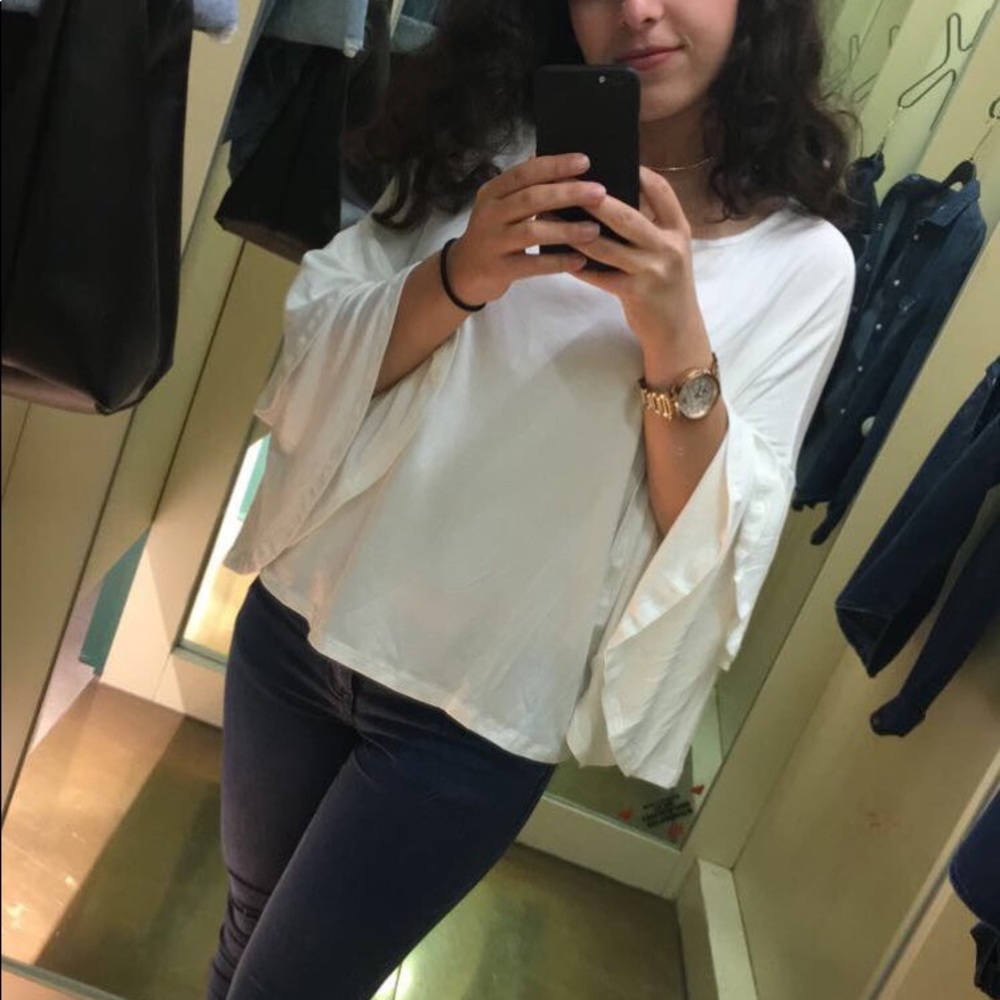 White Ruffled 3/4 Sleeve Top